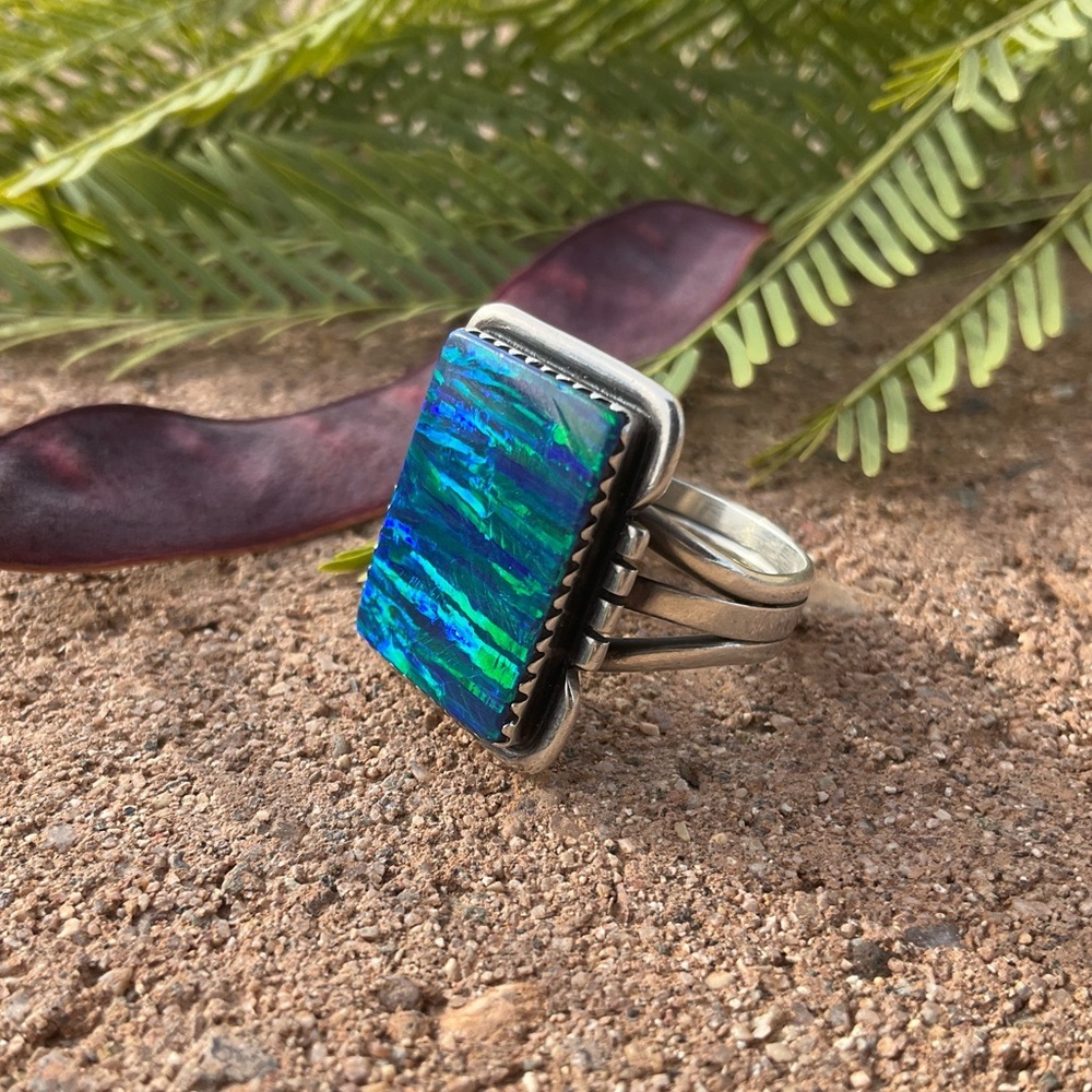 Native American Blue and Green Opal Ring - Picture 4 of 8